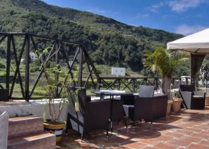 Mit Blick Auf Wasser By Interhome